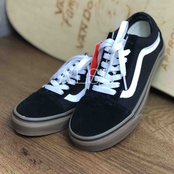 VANS Old Skool Gumsole Black White Kid’s AUTHENTIC - Picture 6 of 8
